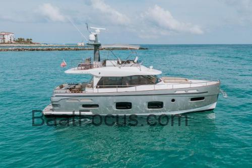 Azimut 50 Magellano Spesifikasjoner og anmeldelser